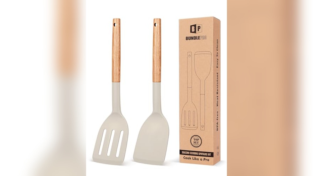 7 Best Wood-Handled Turners: Combining Aesthetic And Heat Resistance